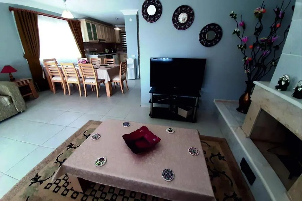 Kuşadası Villa Lapis Millennium Tatil Evi